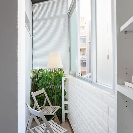 Centro Citta بيت ضيافة كالياري